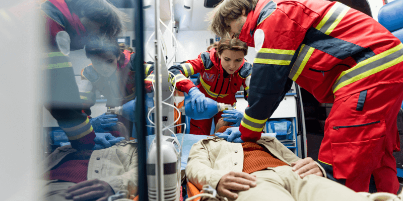 Become an urgent care paramedic